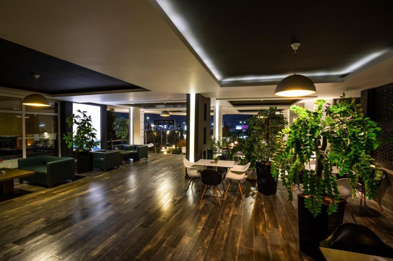 Hotel XXL Ferizaj Exterior foto